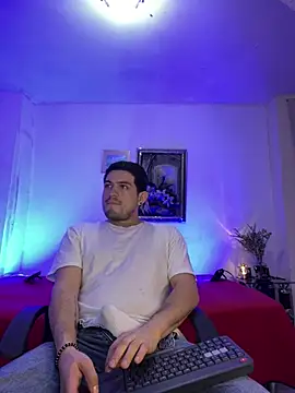 williamsmiiths16 online show from 04/02/26, 12:14