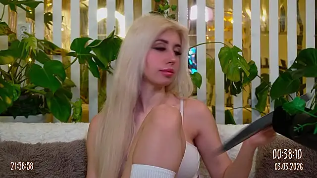 FlowweerGirl online show from 03/03/26, 06:58