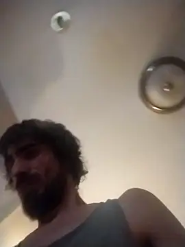 bigjohnson2914 online show from 04/11/26, 05:28