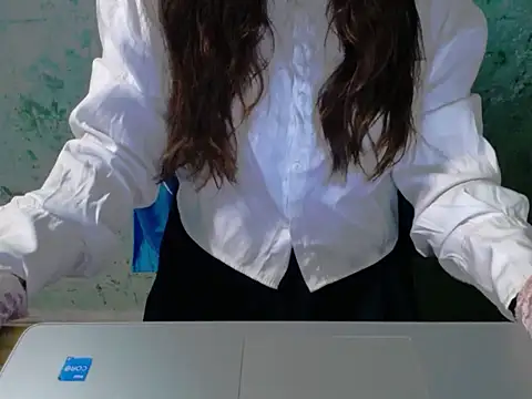 maian love online show from 04/10/26, 08:35