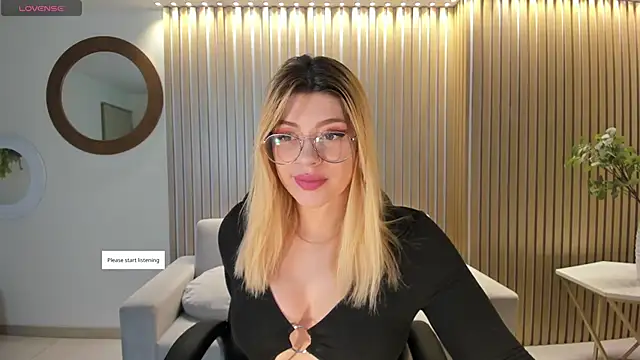 MadisonKane online show from 05/02/26, 11:15