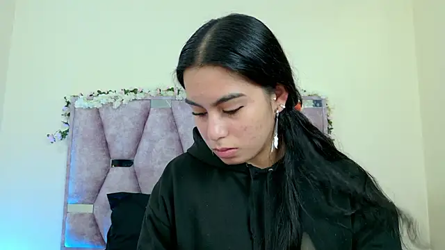 iris and damian online show from 02/14/26, 05:21