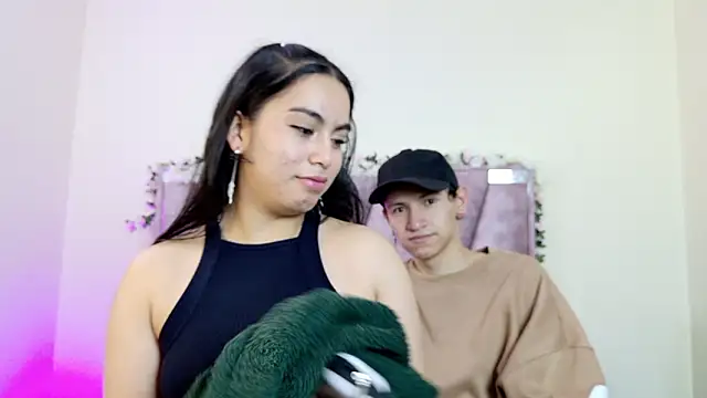 iris and damian online show from 02/24/26, 05:22