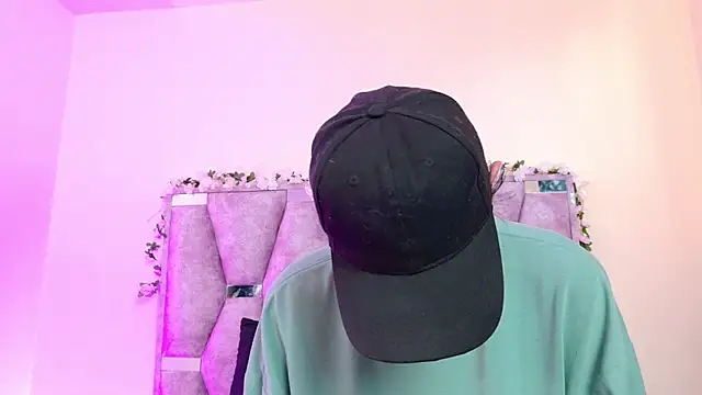 iris and damian online show from 03/13/26, 05:19