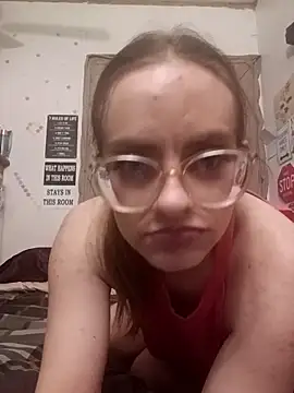 Snapshot of snowbird1117 chatting on 02/07/26, 11:36 snowbird1117 online show from 02/07/26, 11:36