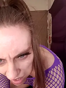 Snapshot of snowbird1117 chatting on 02/19/26, 02:02 snowbird1117 online show from 02/19/26, 02:02