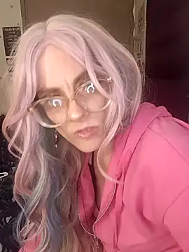 Snapshot of snowbird1117 chatting on 03/02/26, 05:08 snowbird1117 online show from 03/02/26, 05:08