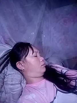 ava-dellght online show from 04/15/26, 09:15