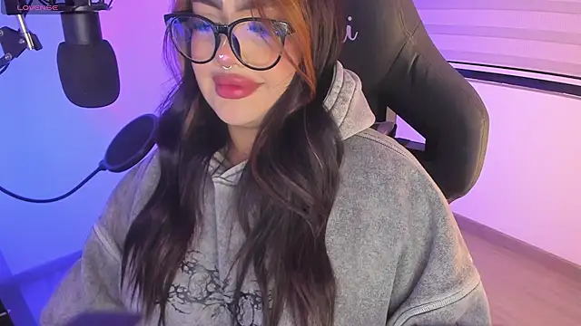 asheryn online show from 02/04/26, 01:22