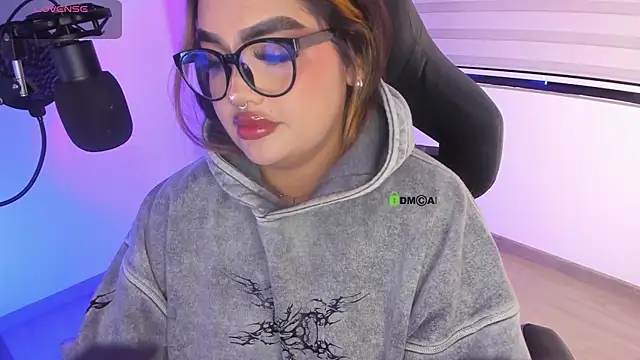 asheryn online show from 04/11/26, 02:05