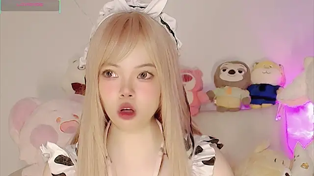 Miyeoonn online show from 02/03/26, 02:10