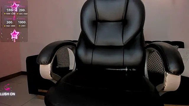 ChloeManson online show from 12/18/24, 03:11