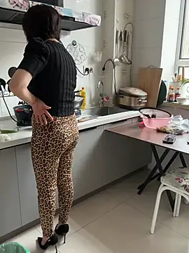 luckybaby666999 online show from 04/11/26, 12:26