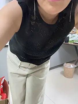 luckybaby666999 online show from 07/02/26, 08:53