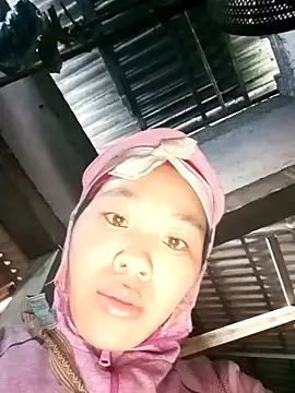 Snapshot of leto616 chatting on 12/15/25, 04:39 leto616 online show from 12/15/25, 04:39