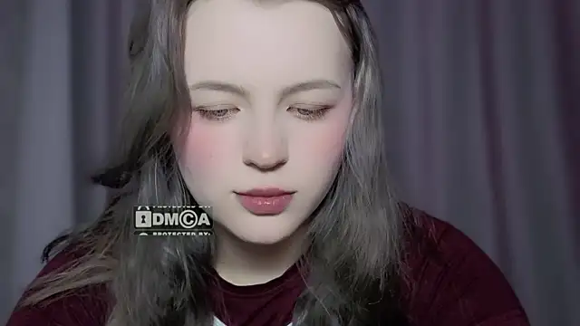 Snapshot of DollarBunny chatting on 12/18/25, 03:18 DollarBunny online show from 12/18/25, 03:18