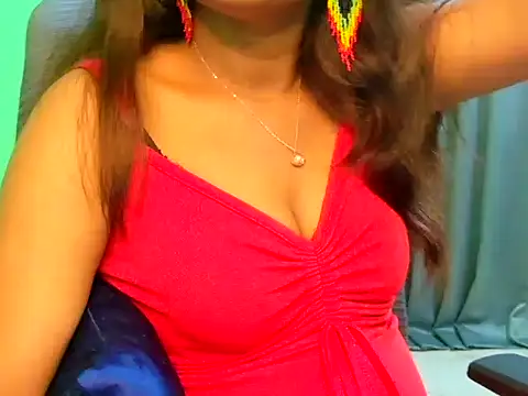 Snapshot of Spit_queenC_for_you chatting on 07/12/26, 11:34 Spit queenC for you online show from 07/12/26, 11:34