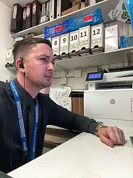 dirtyanal23 online show from 02/05/26, 08:13