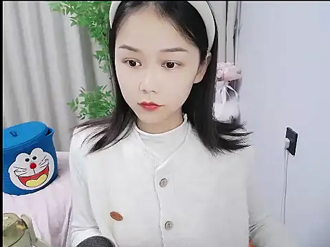 mili923 online show from 12/19/25, 01:40