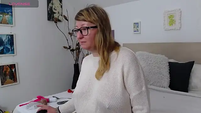 OlgaPavlova online show from 01/10/26, 11:45