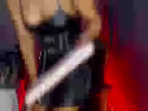 SusaanPonce online show from 12/21/25, 07:43