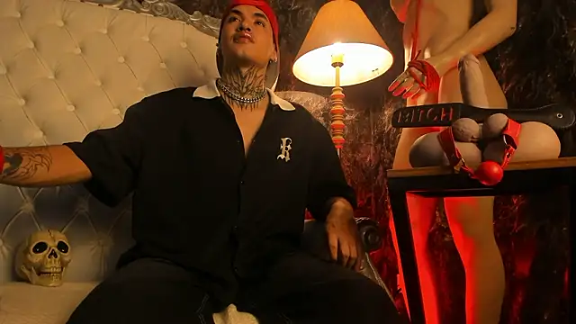 Snapshot of AlecBanne chatting on 02/01/26, 01:04 AlecBanne online show from 02/01/26, 01:04