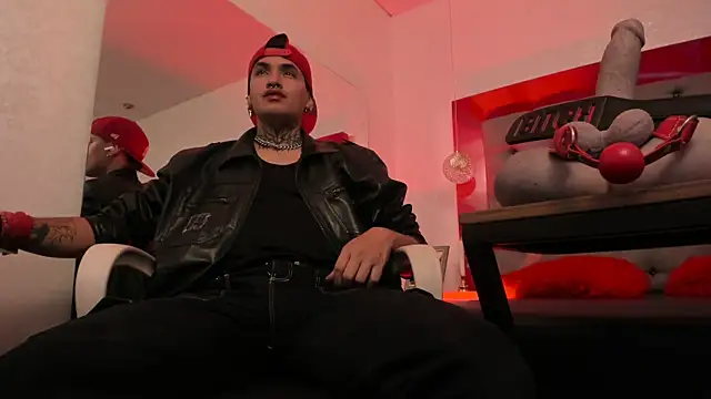 Snapshot of AlecBanne chatting on 02/06/26, 10:46 AlecBanne online show from 02/06/26, 10:46