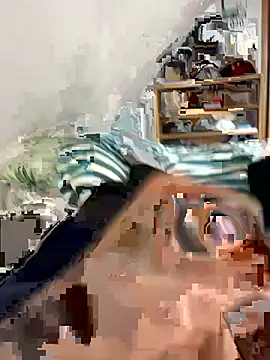 hannes256102 online show from 03/27/26, 11:32