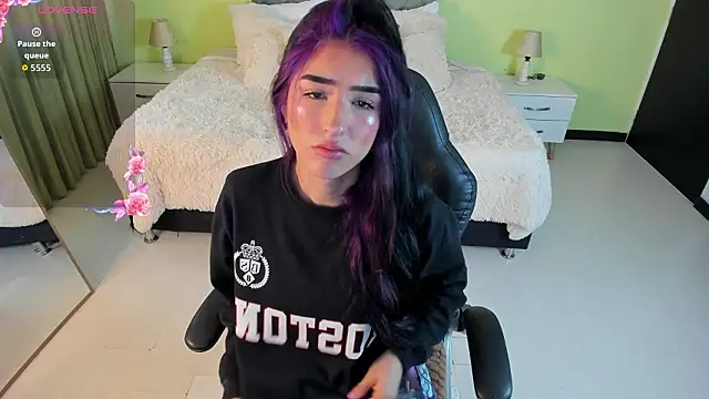 Celeste Rous   online show from 02/10/26, 12:09