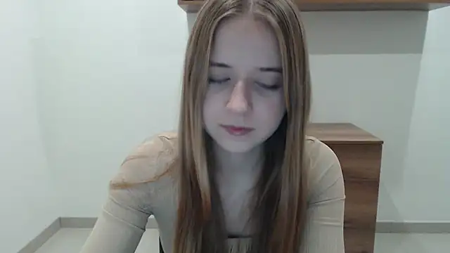 SweetBellaa  online show from 01/16/26, 10:19