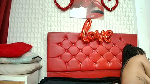 Elizabetth Roman online show from 04/06/26, 08:32