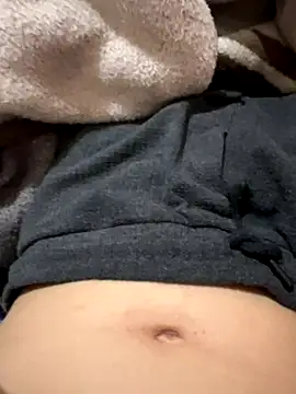 Snapshot of riballll9 chatting on 12/16/25, 10:59 riballll9 online show from 12/16/25, 10:59