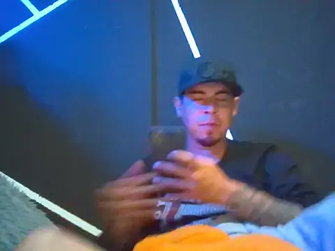 Magic mike22 online show from 01/17/26, 08:08