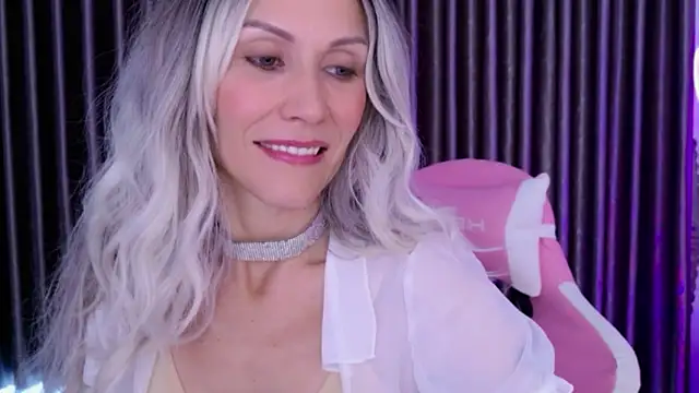 betty xoxoo online show from 03/08/26, 08:07