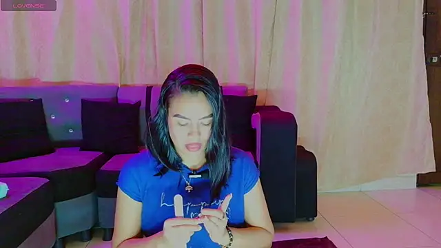 Snapshot of joyshe__vergara chatting on 02/02/26, 05:28 joyshe vergara online show from 02/02/26, 05:28