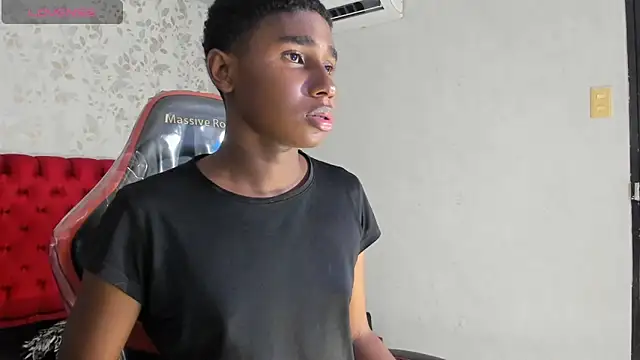 teylor lovee online show from 01/16/26, 08:24