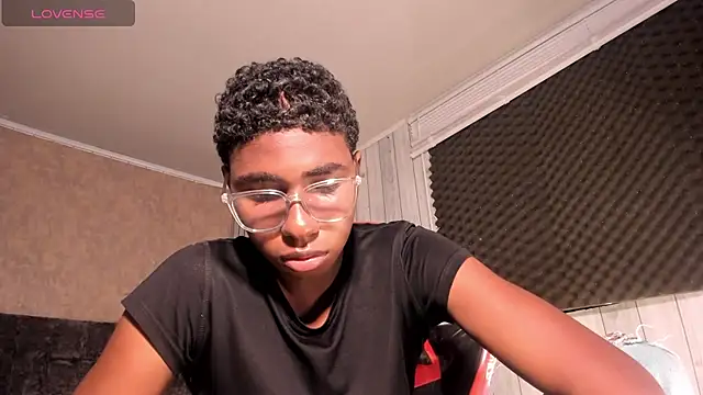 teylor lovee online show from 02/22/26, 06:50