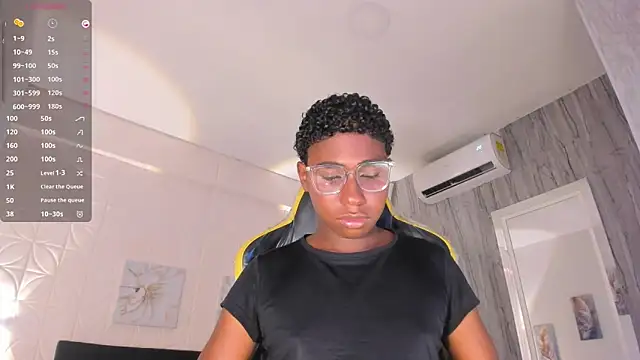 teylor lovee online show from 03/09/26, 08:35