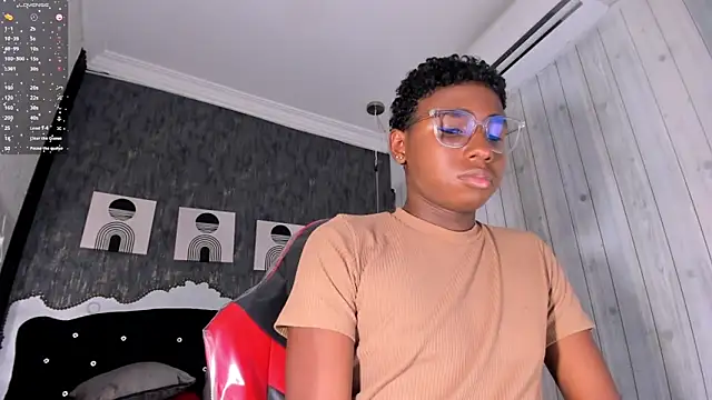 teylor lovee online show from 03/23/26, 08:46