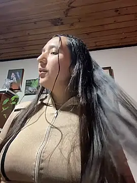 Alix Rousses21 online show from 04/03/26, 03:26