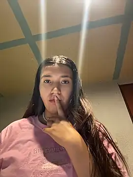 Alix Rousses21 online show from 04/11/26, 12:04