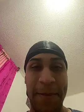 Snapshot of alessandrosavage chatting on 01/08/26, 11:07 alessandrosavage online show from 01/08/26, 11:07