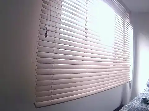 Fernanda andrew online show from 02/18/26, 04:03