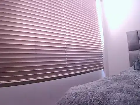 Fernanda andrew online show from 03/19/26, 07:18