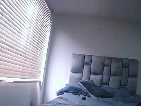 Fernanda andrew online show from 06/02/26, 05:04