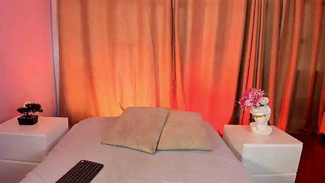 Amy Parkker online show from 02/09/26, 12:42