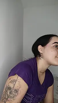 tiffanybrowm online show from 04/12/26, 09:53