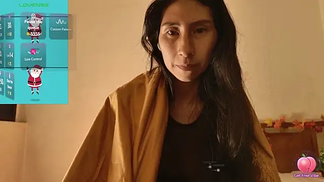 MoonLipsON- online show from 12/16/25, 03:33