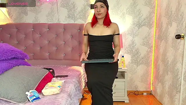 Amelie sutra online show from 01/14/26, 06:24