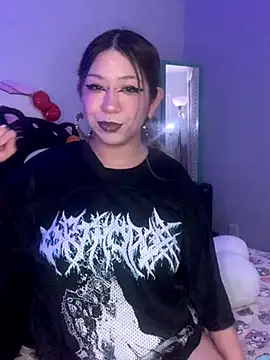 Snapshot of ghostebabe chatting on 12/04/25, 03:05 ghostebabe online show from 12/04/25, 03:05